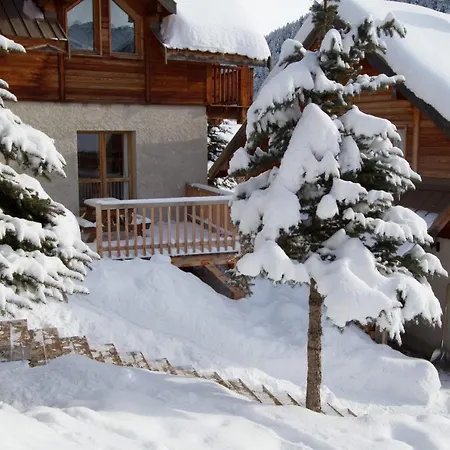 Le Hameau Des Chazals Hautes Alpes