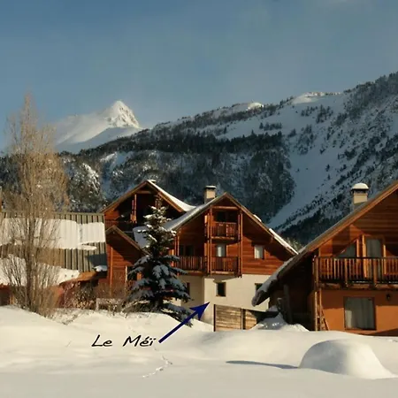 Le Hameau Des Chazals Hautes Alpes Nevache